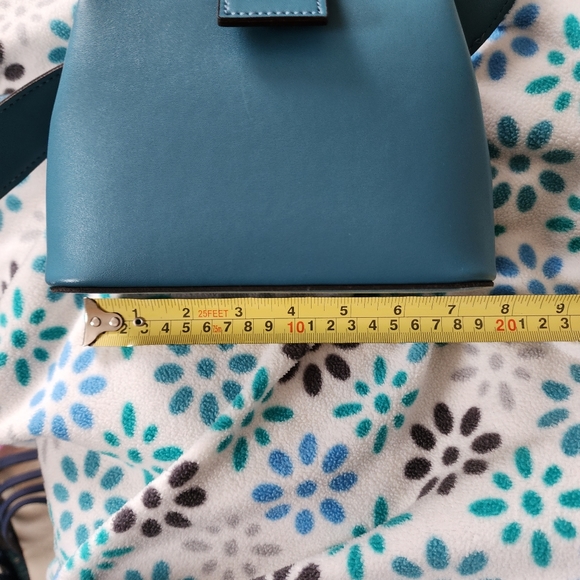 Small blue waist purse - Picture 4 of 7